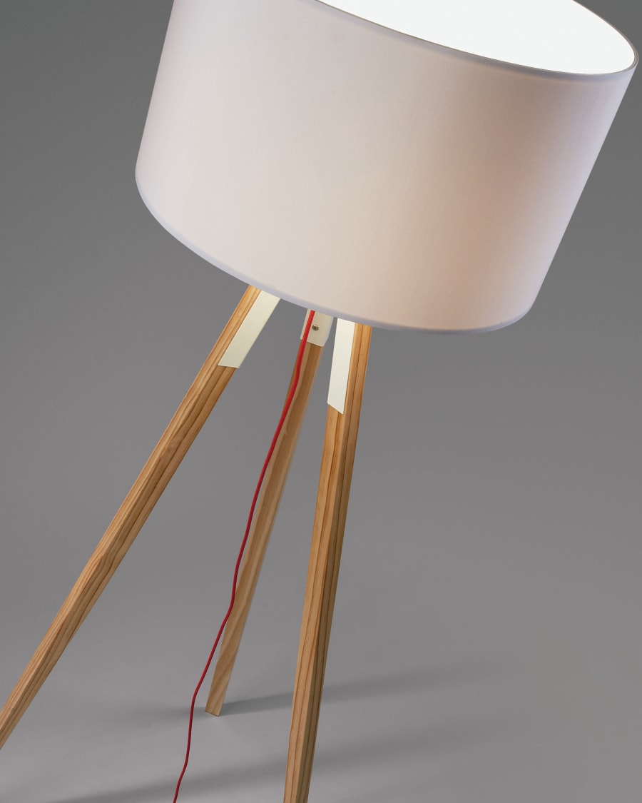 Japandi vloerlamp met trommellampenkap