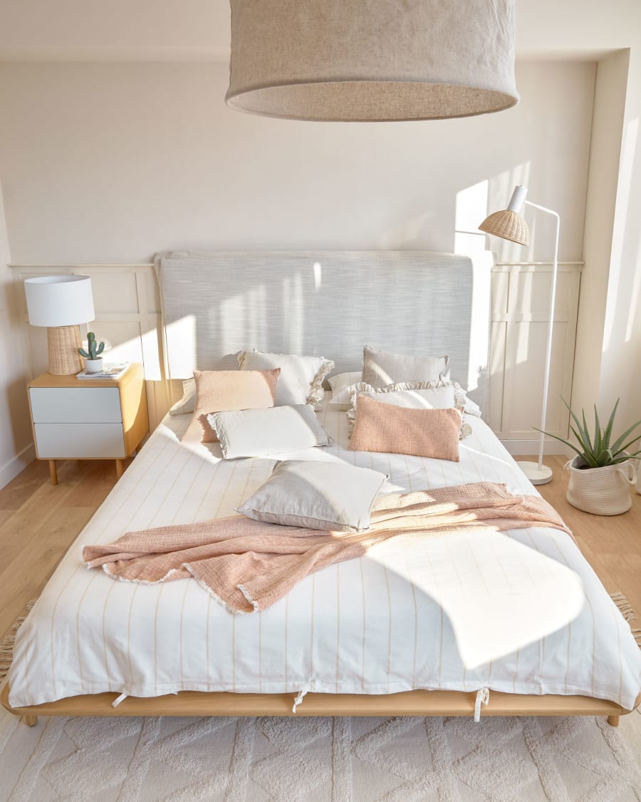 Japandi essenhouten bedframe