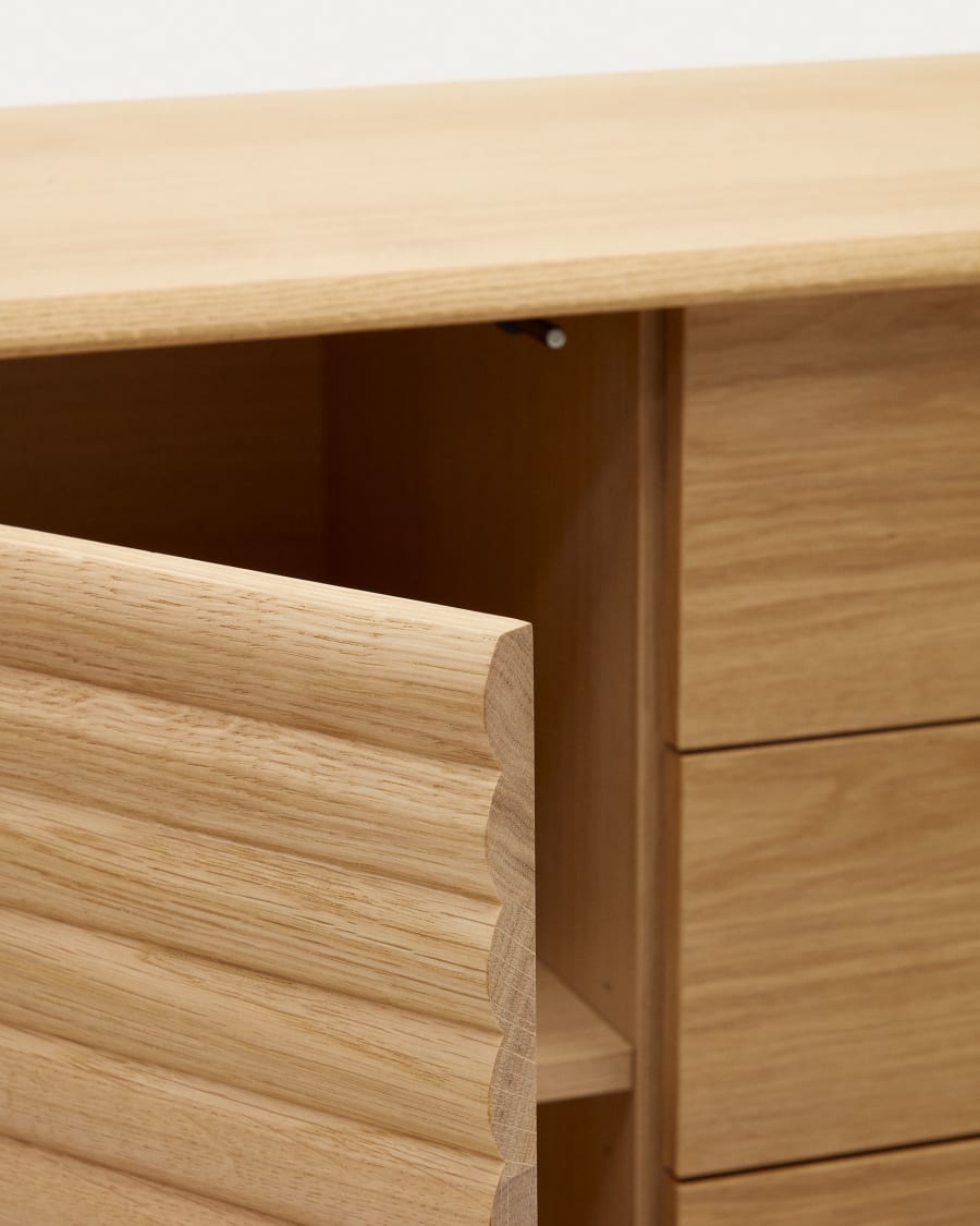 Klein Japandi dressoir